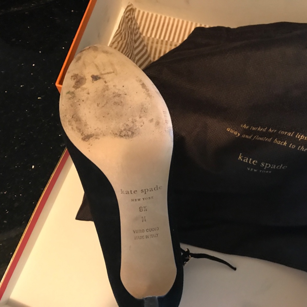 Shoes - Picture 3 of 5